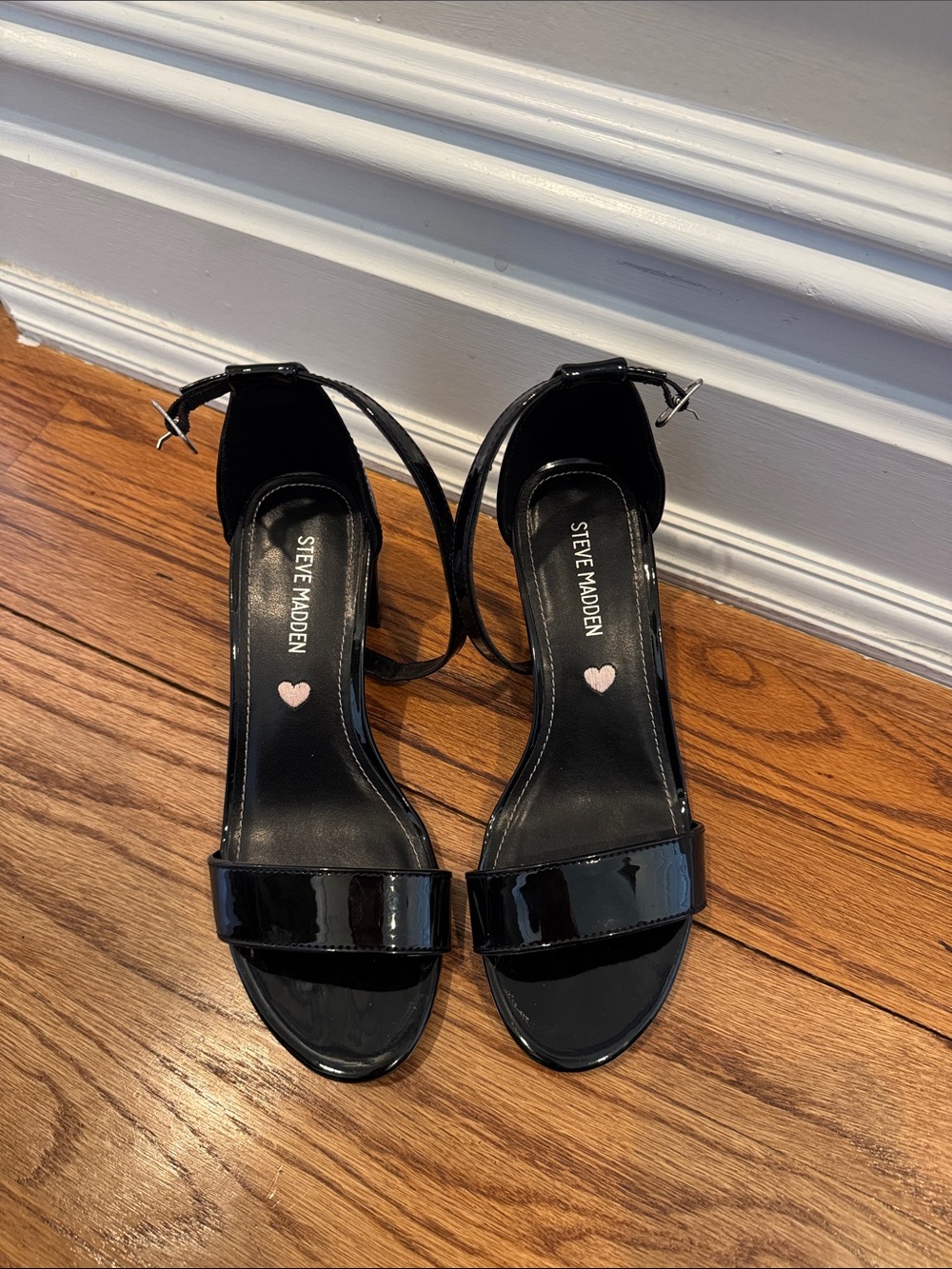 Steve Madden Black Patent Ankle Strap Dress Sandals